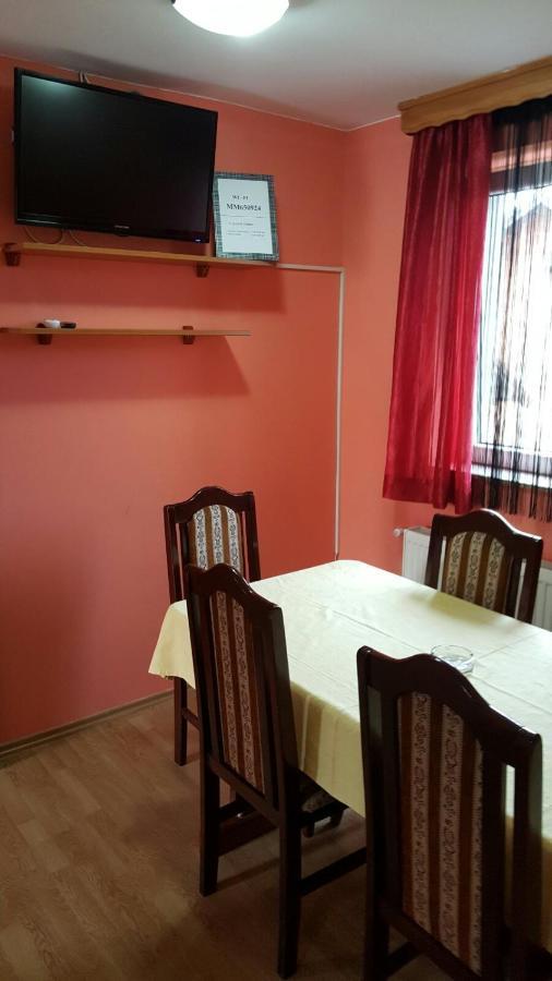 Apartmani Malina 3 Bijeljina Exterior foto